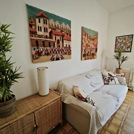 L08 - Con Ampio Terrazzo E Posto Auto Apartamento